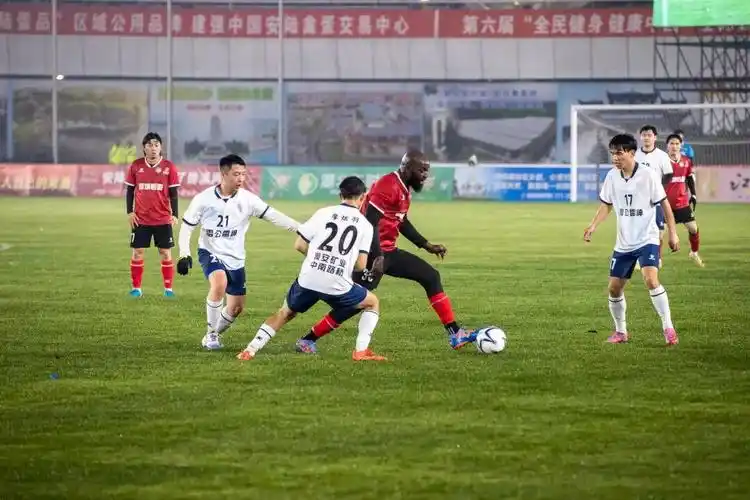 亚冠联赛：浦和红钻 VS 上海海港